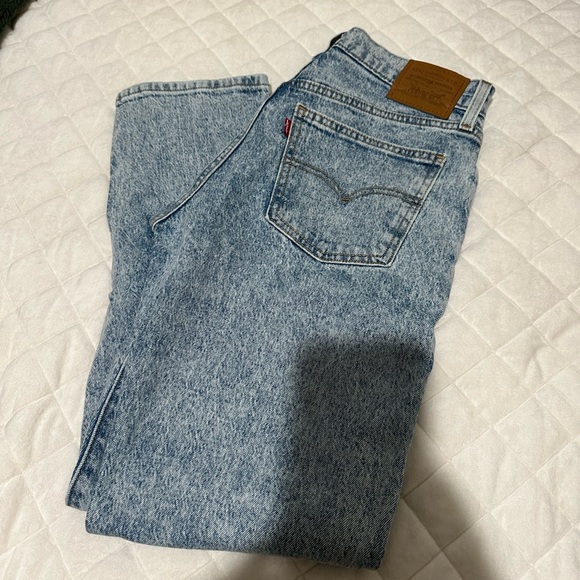 Levi’s Middy Straight Jeans - Picture 1 of 3